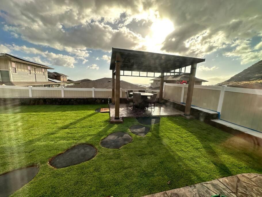 New 4 Bedroom Home With Ocean And Gorgeous Mountain Views In The Gated Community Of Mauna Olu Waianae Kültér fotó